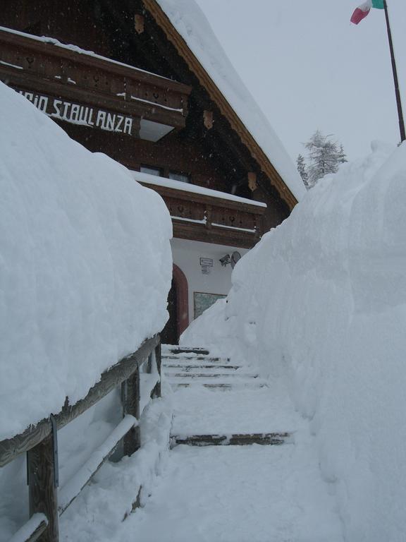 Rifugio Passo Staulanza Hotell Zoldo Alto Eksteriør bilde