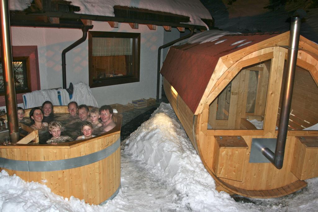 Rifugio Passo Staulanza Hotell Zoldo Alto Eksteriør bilde